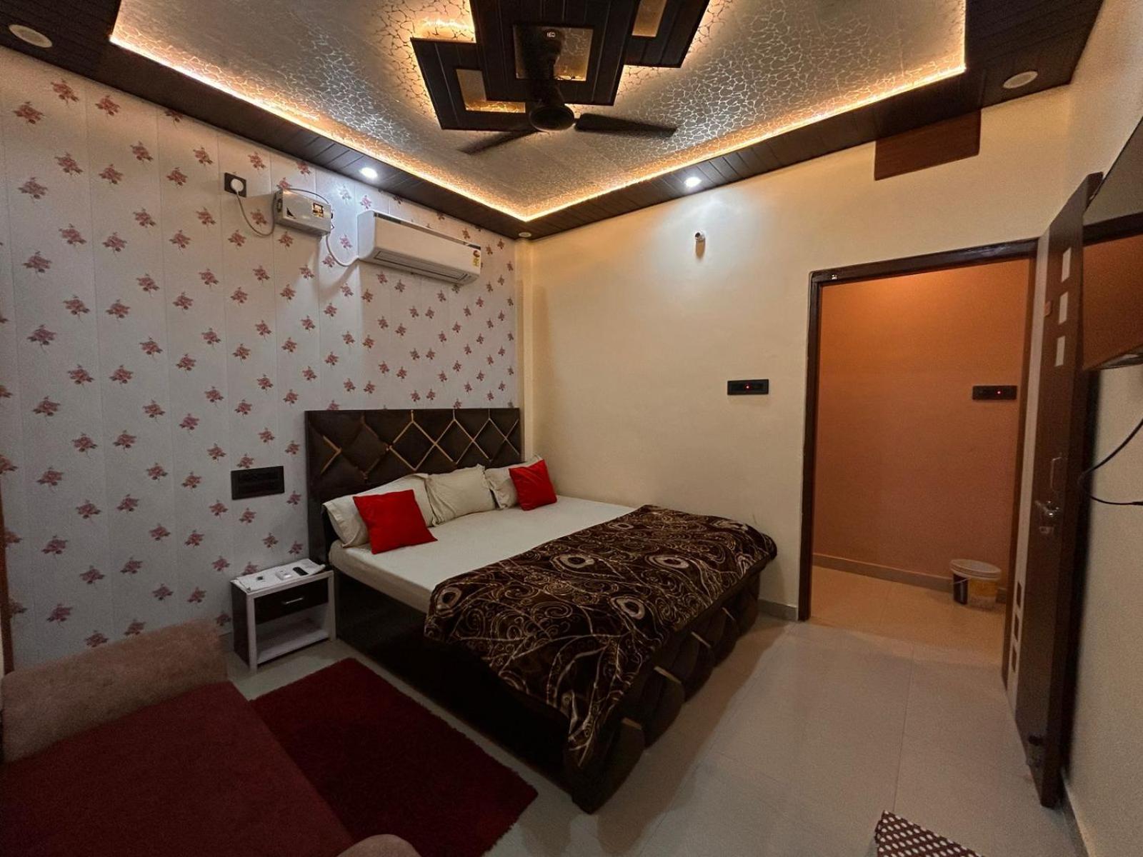 Temple Town Homes Assi Ghat Varanasi Exterior photo